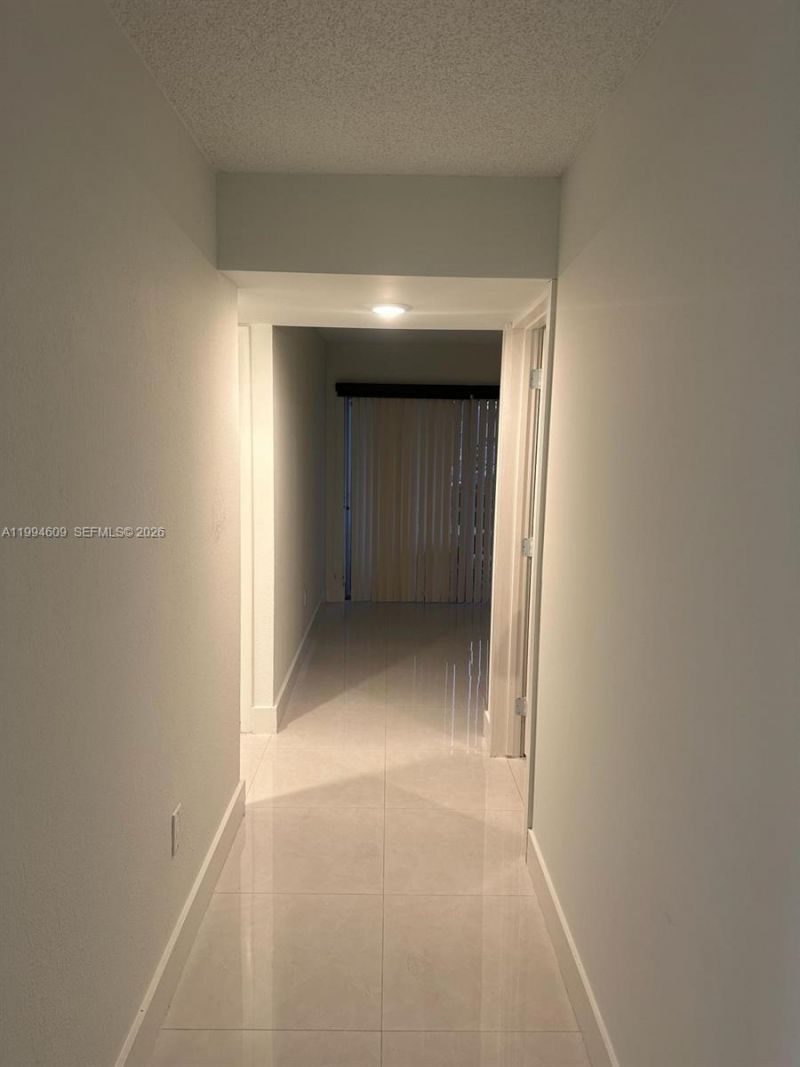 8794 SW 12th St , Unit 108, Miami, FL 33174 Photo