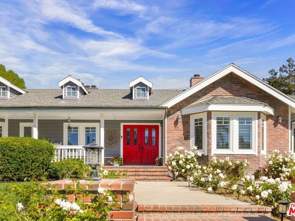 2390 Glenside Lane, Camarillo, CA 93012