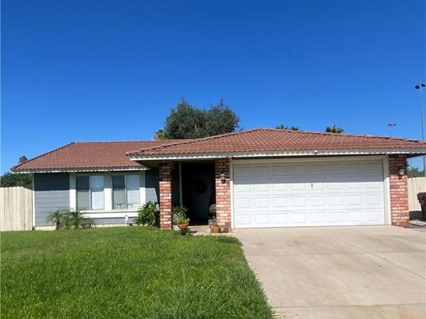 14663 Rio Grande Drive , Moreno Valley, CA 92553