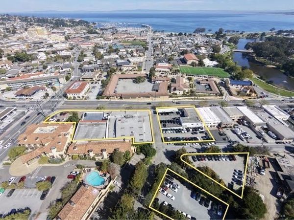 498 Fremont Street , Monterey, CA 93940