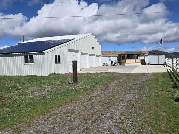 32315 Modoc Point Road, Chiloquin, OR 97624