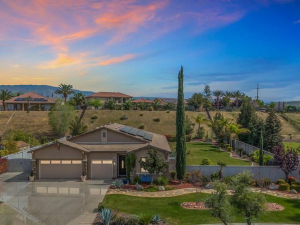 6605 Montagna Drive, Bakersfield, CA 93306