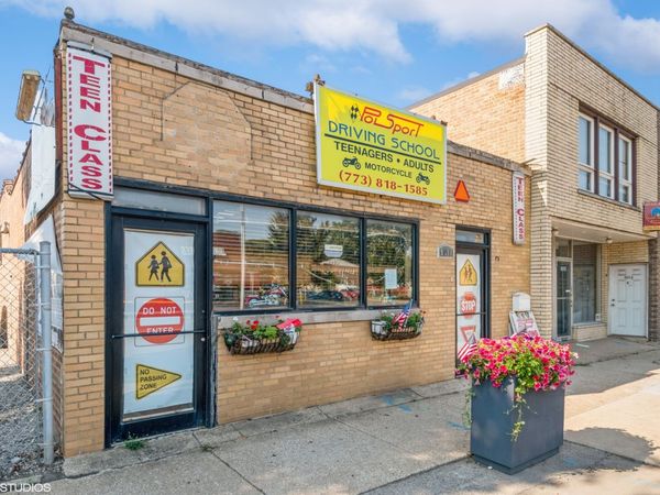 9011 Grand Avenue , River Grove, IL 60171