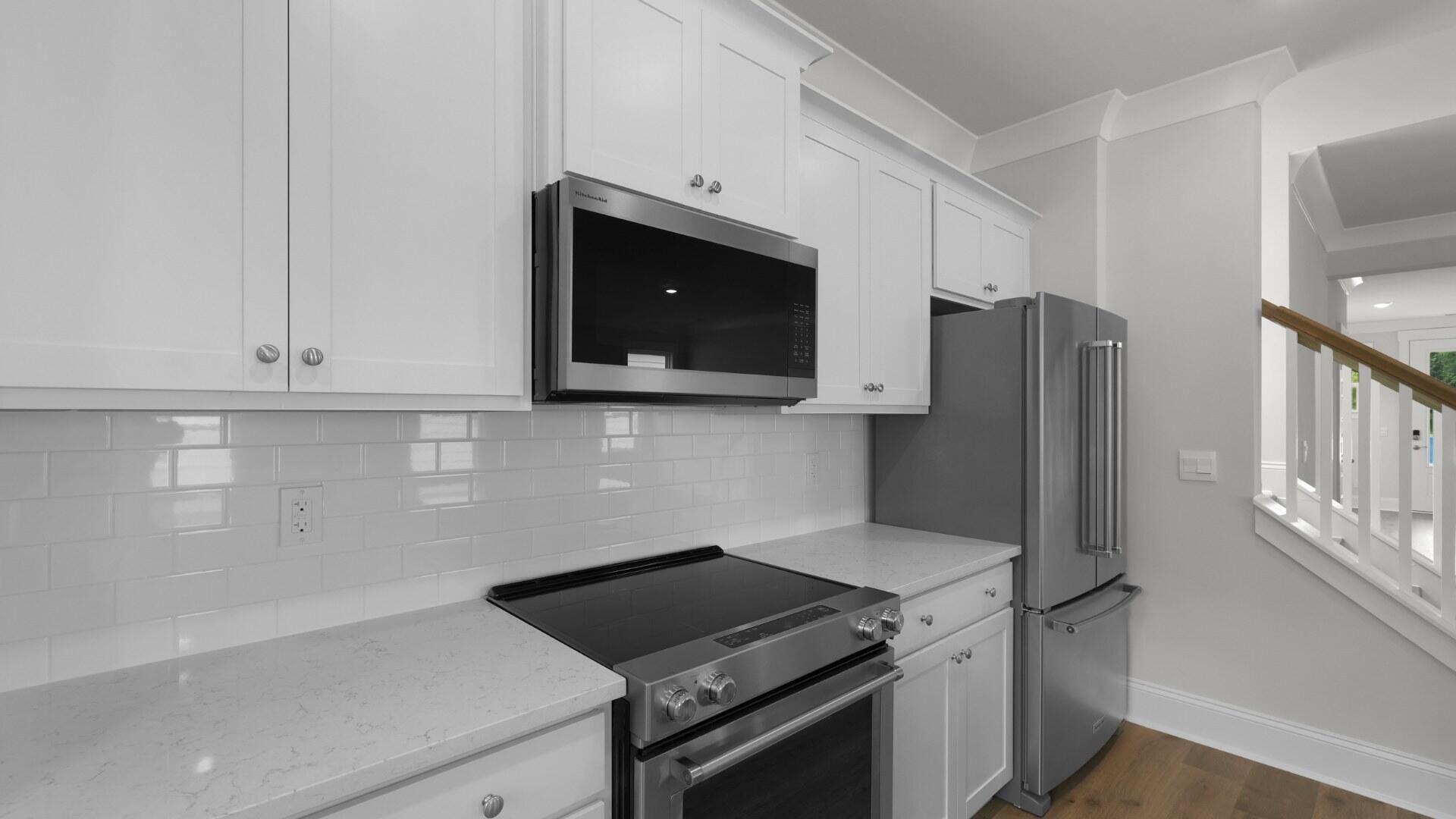 106 Broadstone Drive Photo 16