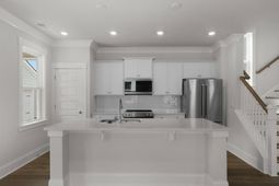 106 Broadstone Drive photo 4