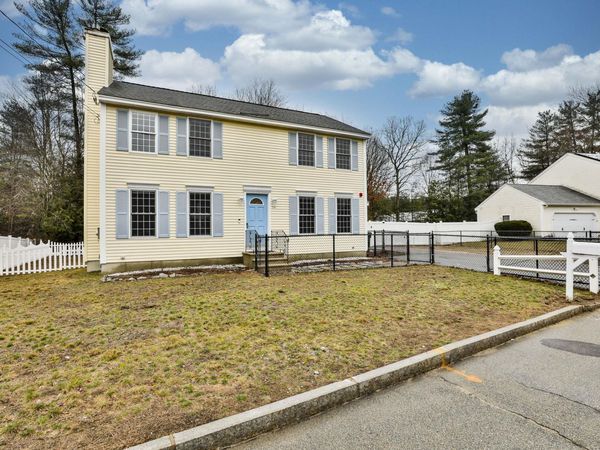 54 Vandora Drive, Manchester, NH 03103