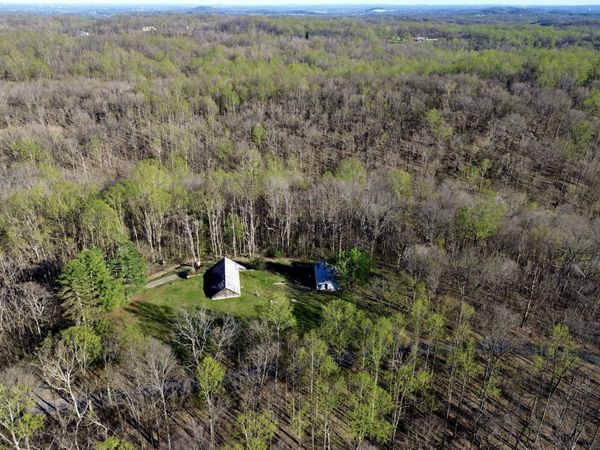 1314 Mud Hollow Rd , Hendersonville, TN 37075