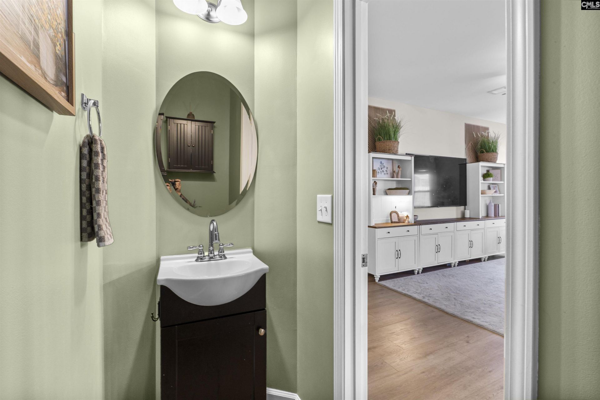 176 Bonhomme Circle Photo 11