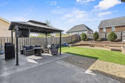 176 Bonhomme Circle photo 4