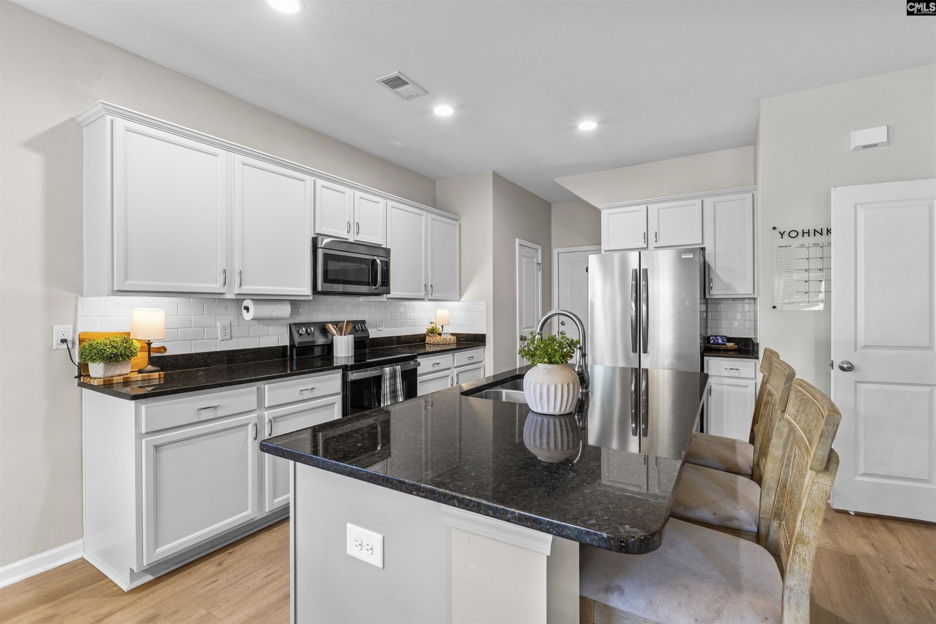 176 Bonhomme Circle Photo 6