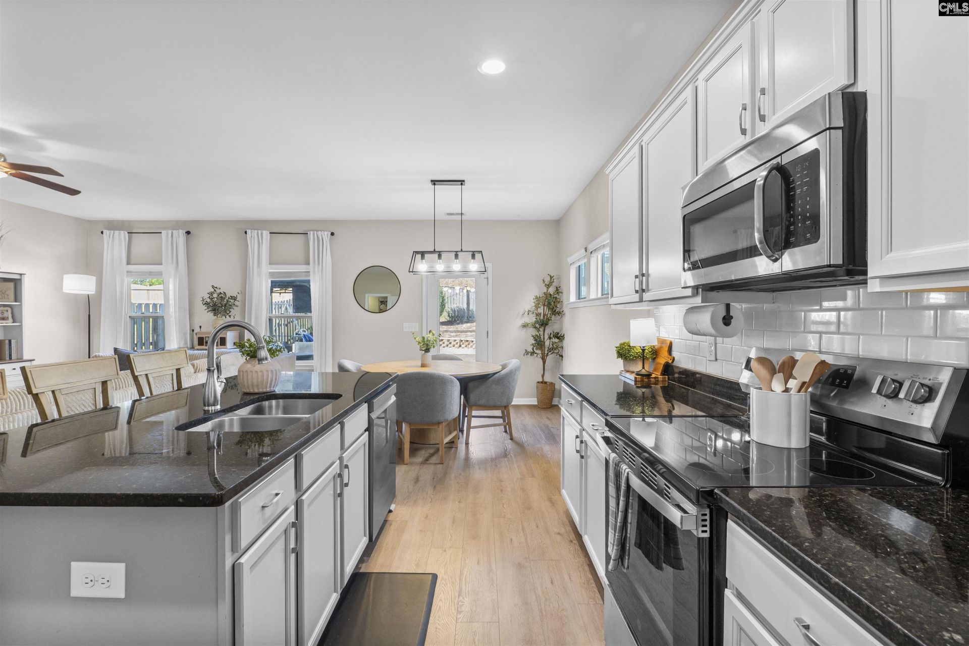 176 Bonhomme Circle Photo 7