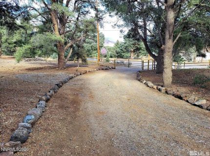 3246 Highland Way, Gardnerville, NV 89410 Photo