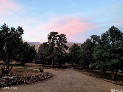 3246 Highland Way, Gardnerville, NV 89410 Photo