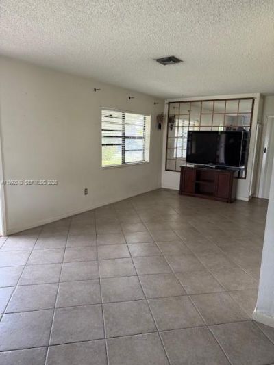 1570 NE 15th St, Homestead, FL 33033 Photo