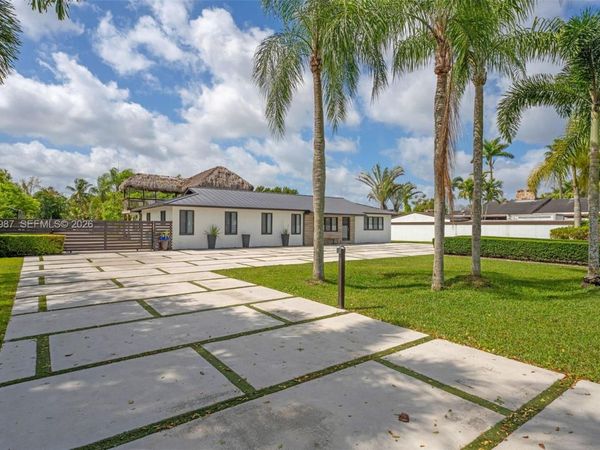 18360 SW 224th St, Miami, FL 33170