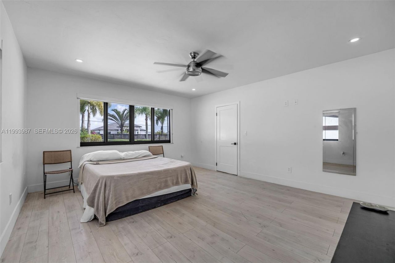 18360 SW 224th St, Miami, FL 33170 Photo