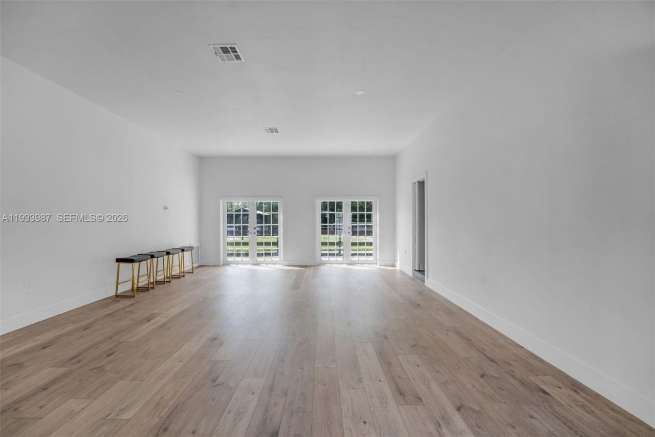 18360 SW 224th St, Miami, FL 33170 Photo