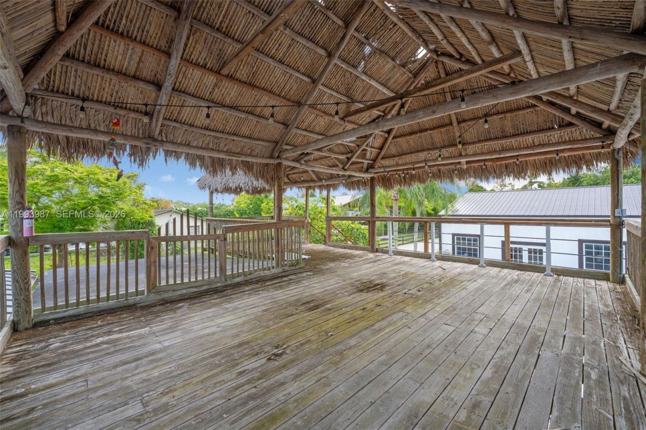 18360 SW 224th St, Miami, FL 33170 Photo