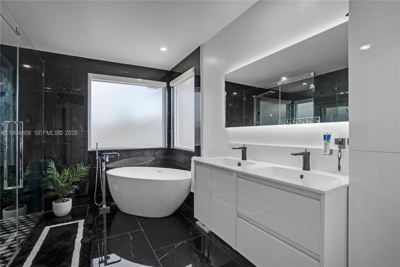 Please Call For Address, Pembroke Pines, FL 33029 Photo