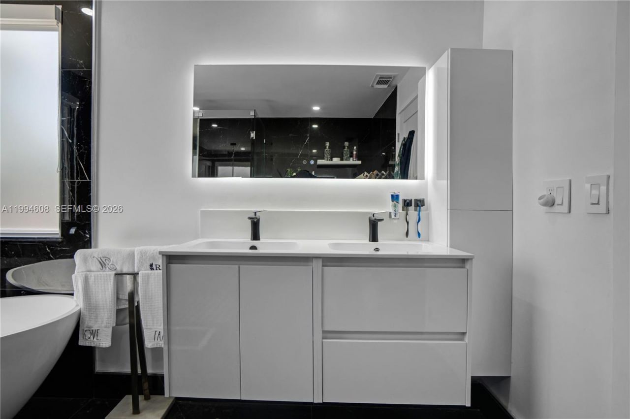 Please Call For Address, Pembroke Pines, FL 33029 Photo