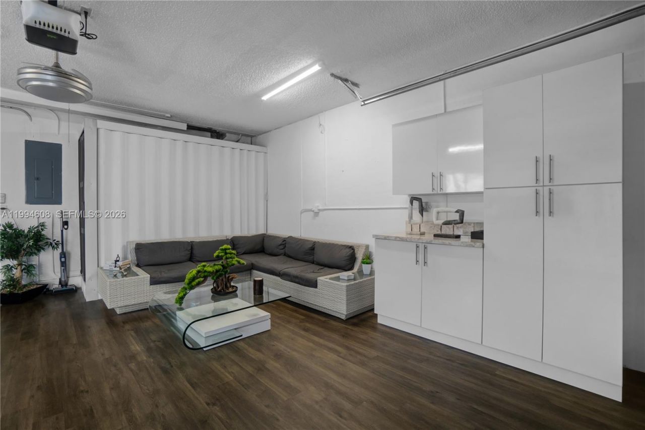 Please Call For Address, Pembroke Pines, FL 33029 Photo