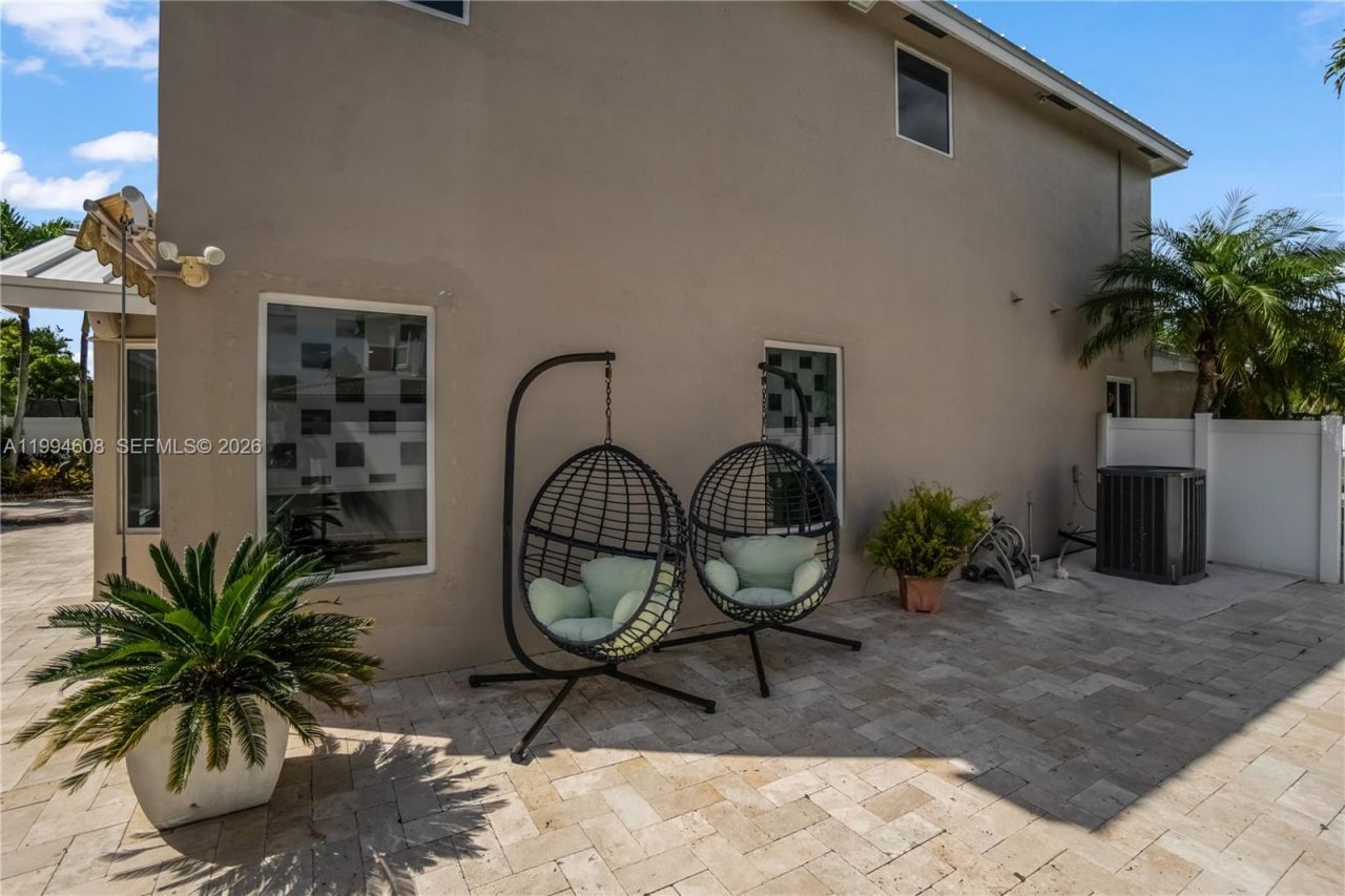 612 SW 179th Ave, Pembroke Pines, FL 33029 Photo