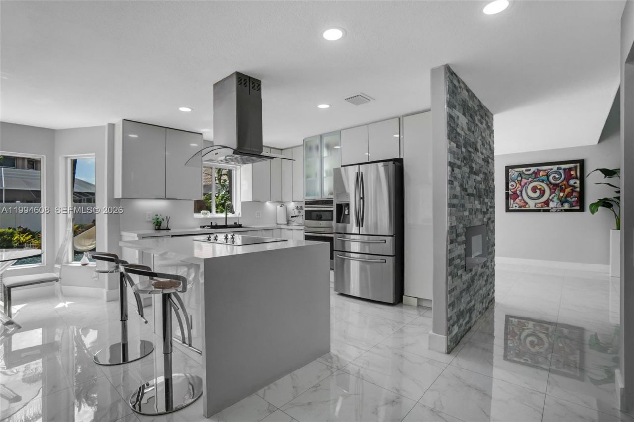 612 SW 179th Ave, Pembroke Pines, FL 33029 Photo