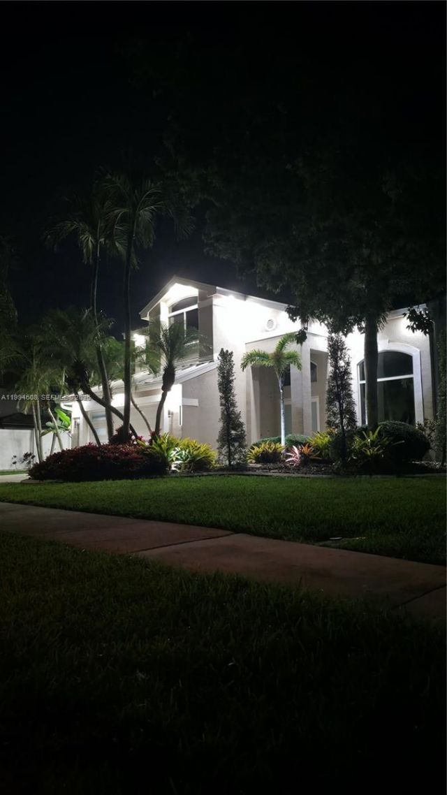 612 SW 179th Ave, Pembroke Pines, FL 33029 Photo