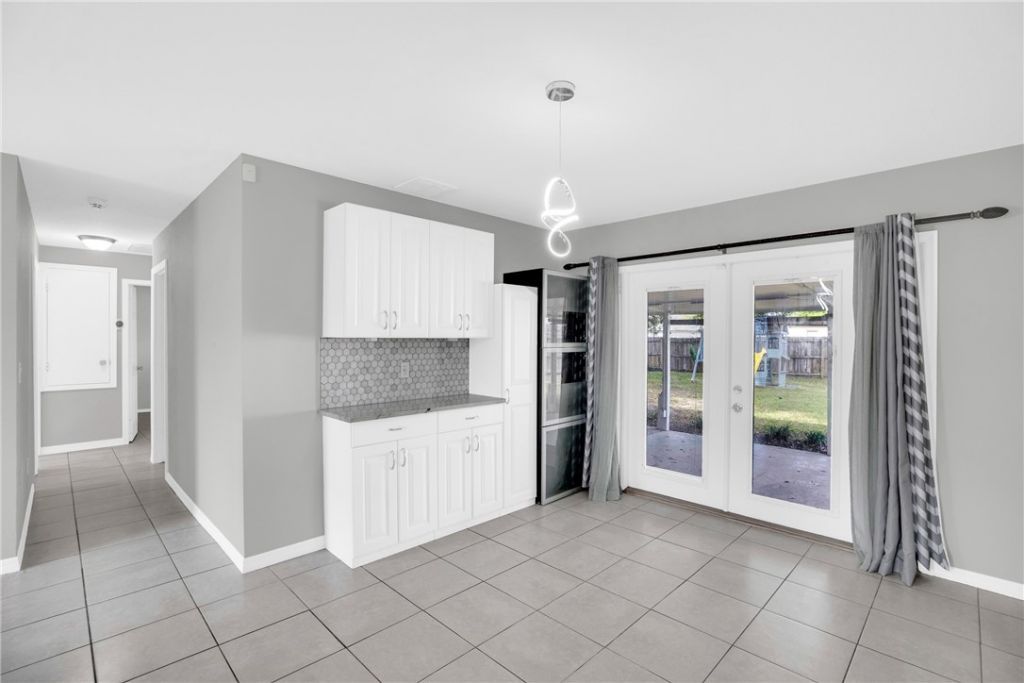 2255 15th Avenue Sw, Vero Beach, FL 32962 Photo