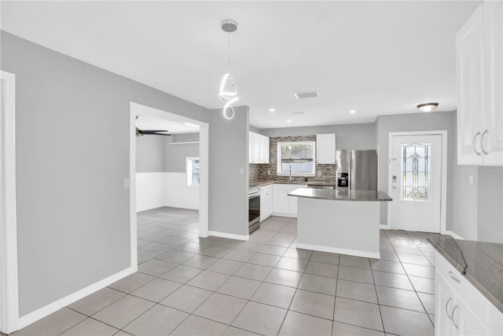 2255 15th Avenue Sw, Vero Beach, FL 32962 Photo