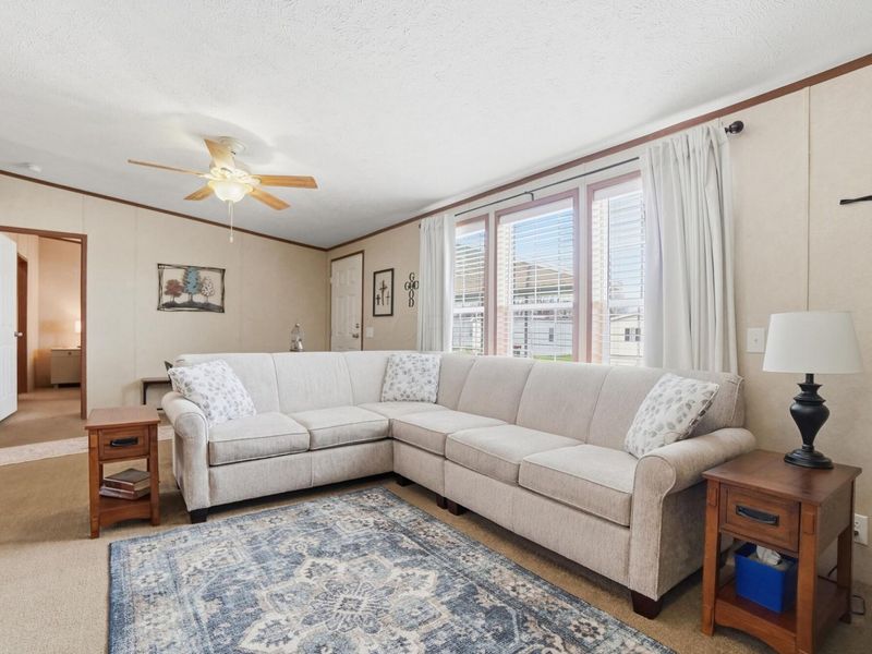 1100 Thornwood Drive SW, Unit 1007, Heath, OH 43056 Photo 10