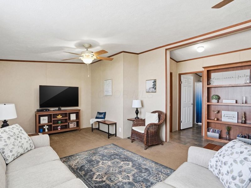 1100 Thornwood Drive SW, Unit 1007, Heath, OH 43056 Photo 12