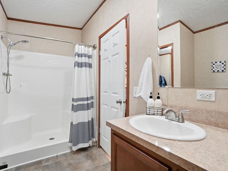 1100 Thornwood Drive SW, Unit 1007, Heath, OH 43056 Photo 27