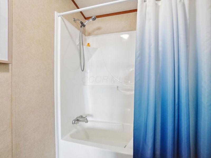 1100 Thornwood Drive SW, Unit 1007, Heath, OH 43056 Photo 35