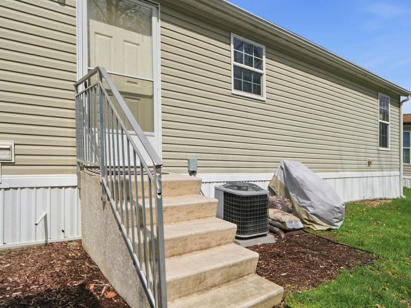 1100 Thornwood Drive SW, Unit 1007, Heath, OH 43056 Photo 37