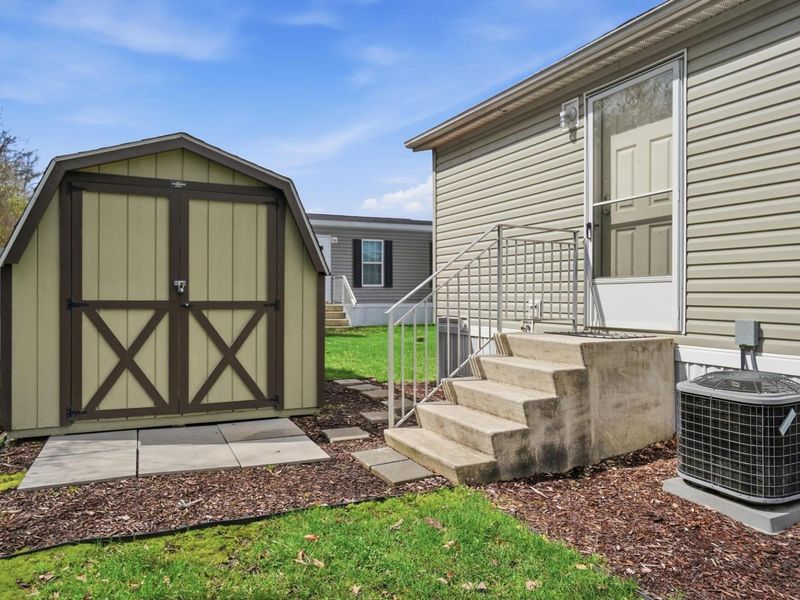 1100 Thornwood Drive SW, Unit 1007, Heath, OH 43056 Photo 38