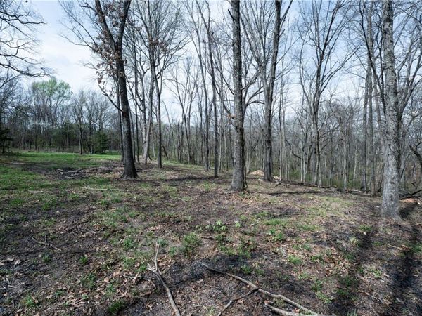 18351 Daisy Circle, Rogers, AR 72756