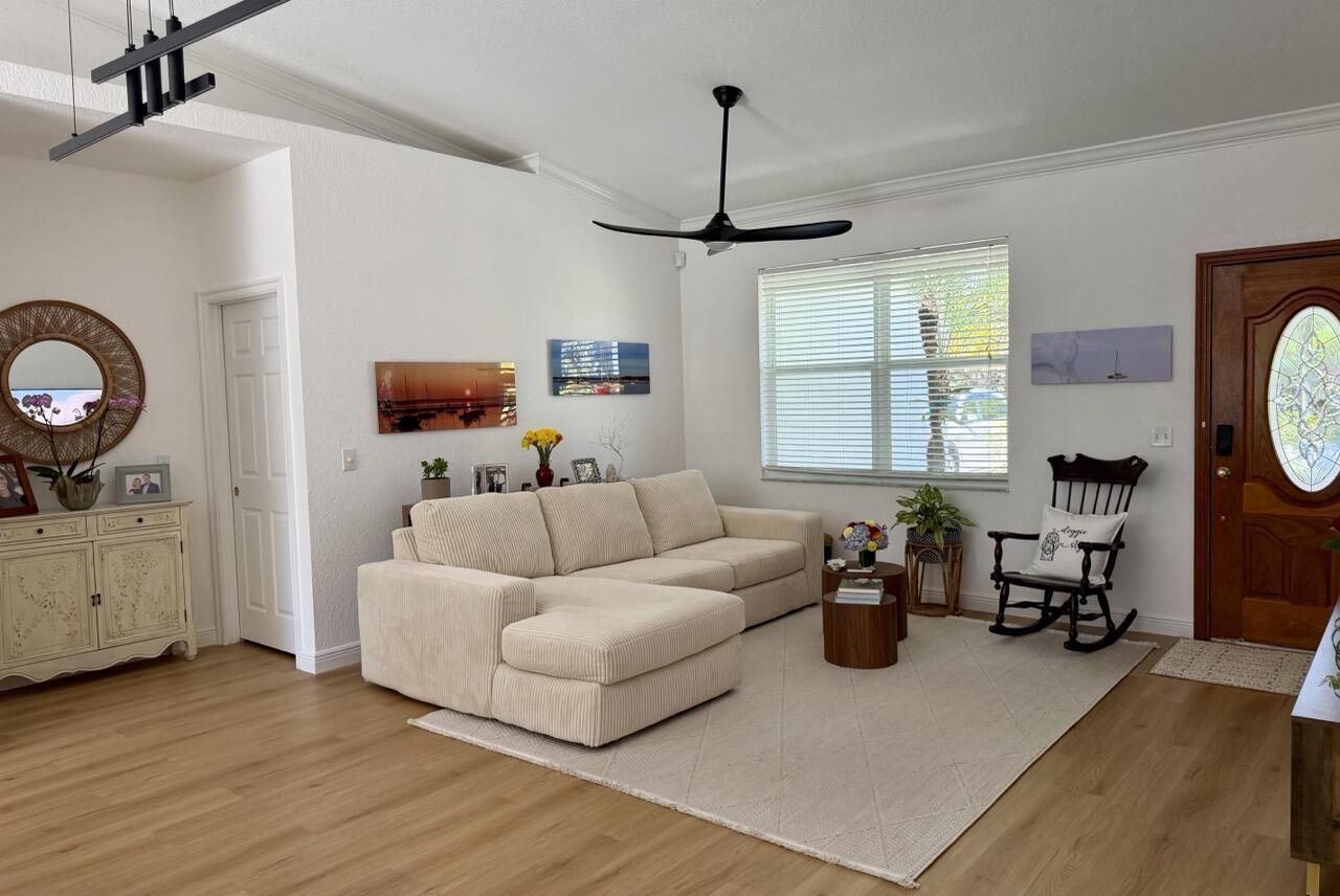 321 Princeton Drive, Lake Worth Beach, FL 33460 Photo