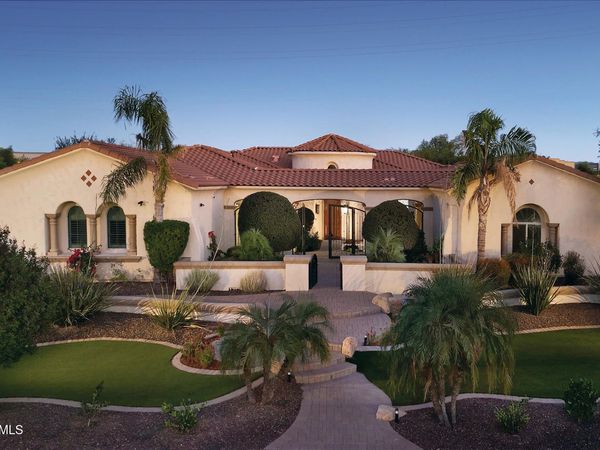 4547 S Banning Drive, Gilbert, AZ 85297