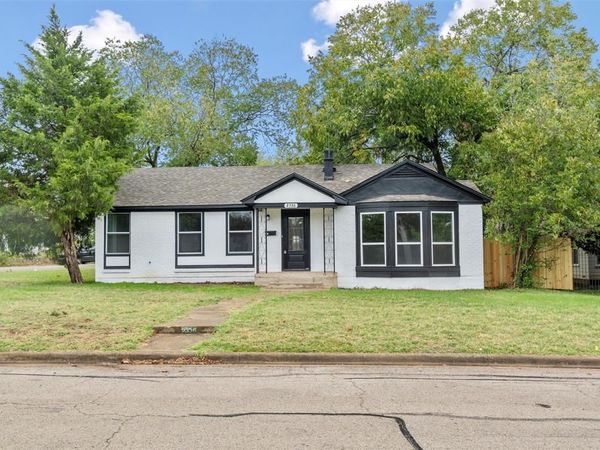 2336 Glencrest Drive, Fort Worth, TX 76119
