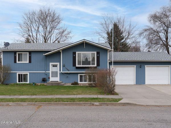 1309 E Homestead Ave , Coeur d'Alene, ID 83814