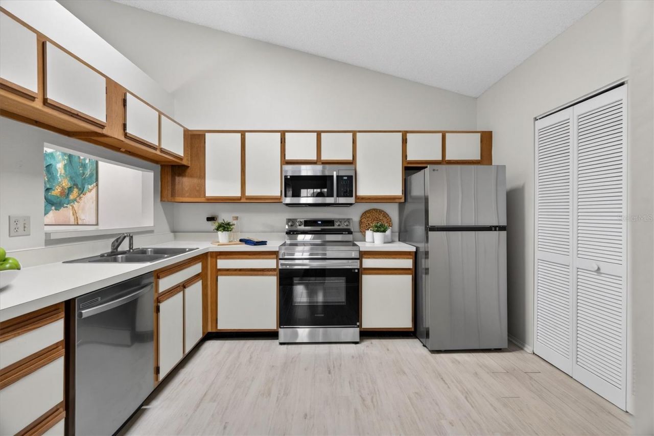 630 Maple Oak Circle, Unit 102, Altamonte Springs, FL 32701 Photo