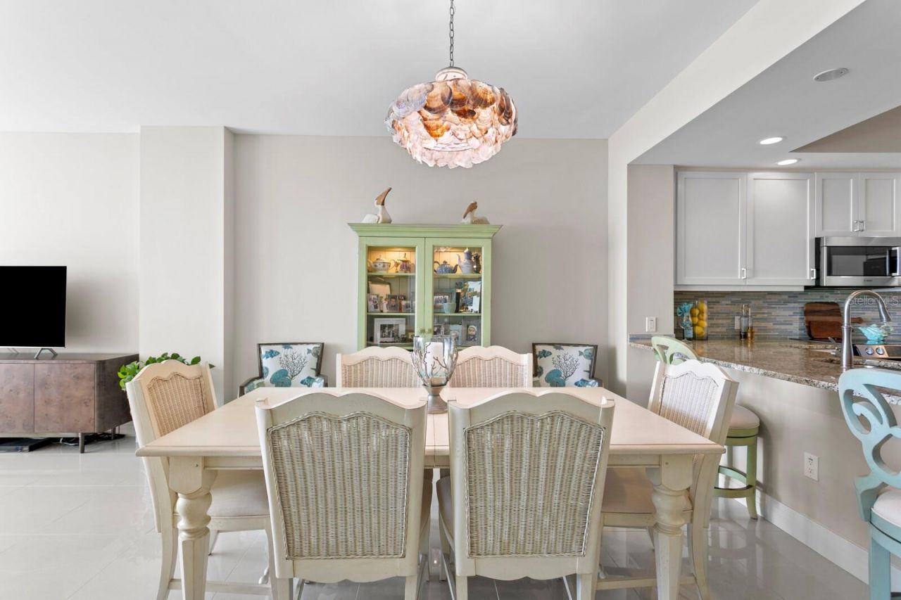 1325 Snell Isle Boulevard Ne, Unit 709, Saint Petersburg, FL 33704 Photo