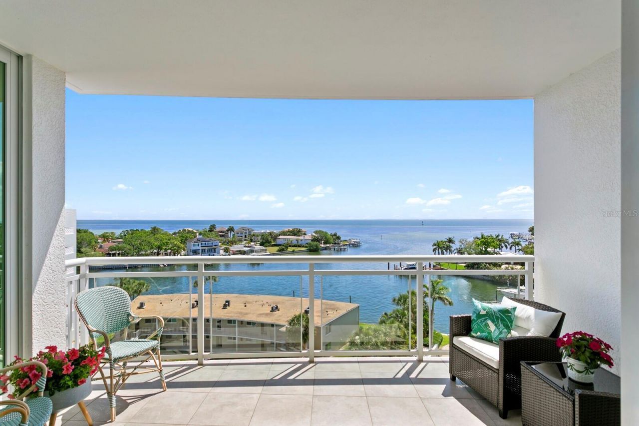 1325 Snell Isle Boulevard Ne, Unit 709, Saint Petersburg, FL 33704 Photo