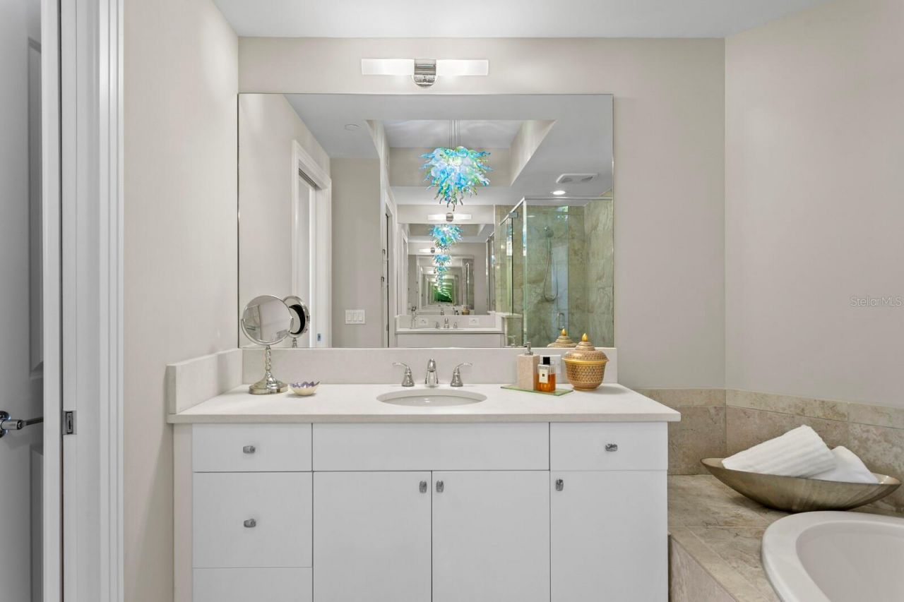 1325 Snell Isle Boulevard Ne, Unit 709, Saint Petersburg, FL 33704 Photo