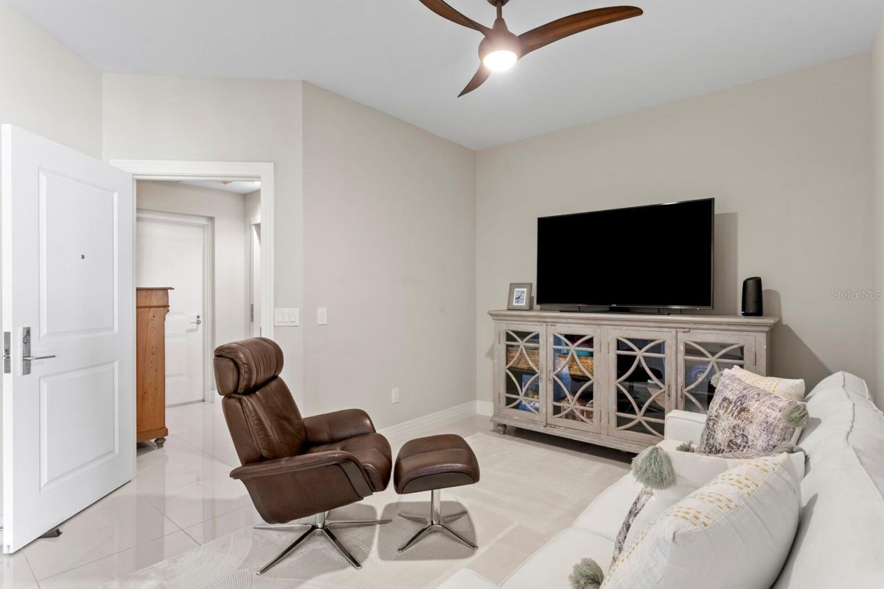 1325 Snell Isle Boulevard Ne, Unit 709, Saint Petersburg, FL 33704 Photo