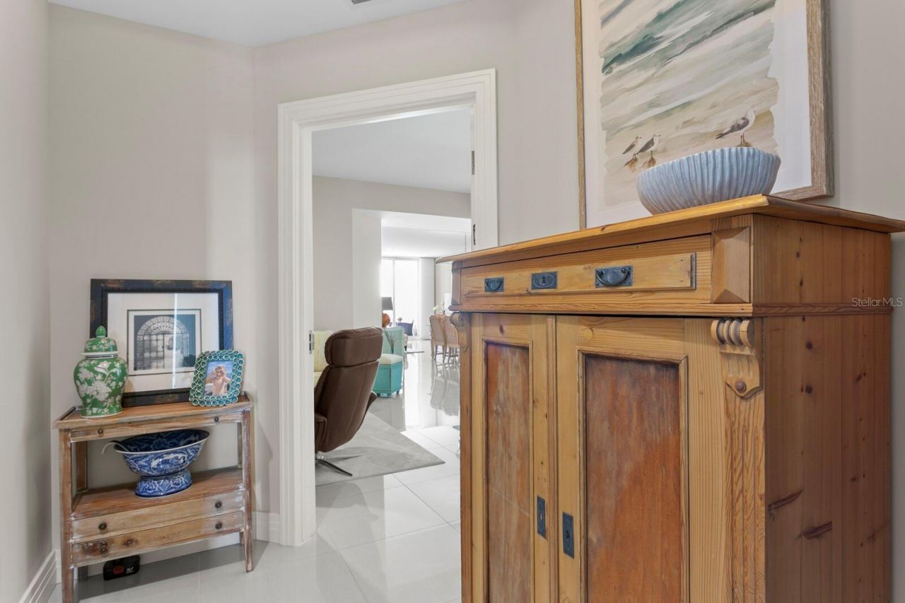 1325 Snell Isle Boulevard Ne, Unit 709, Saint Petersburg, FL 33704 Photo