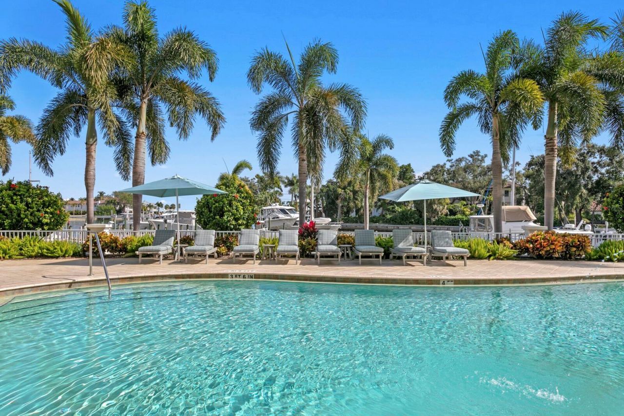 1325 Snell Isle Boulevard Ne, Unit 709, Saint Petersburg, FL 33704 Photo