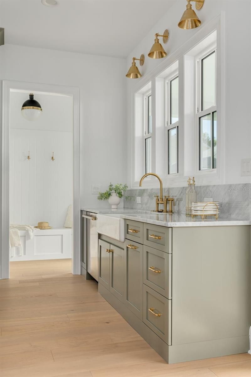 1420 14th Street N, Saint Petersburg, FL 33704 Photo