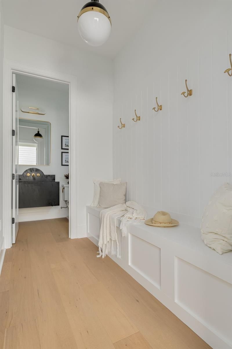 1420 14th Street N, Saint Petersburg, FL 33704 Photo